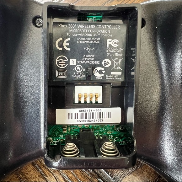 Xbox 360 Wireless Black Controller Microsoft Xbox Console 1403 - Picture 8 of 11